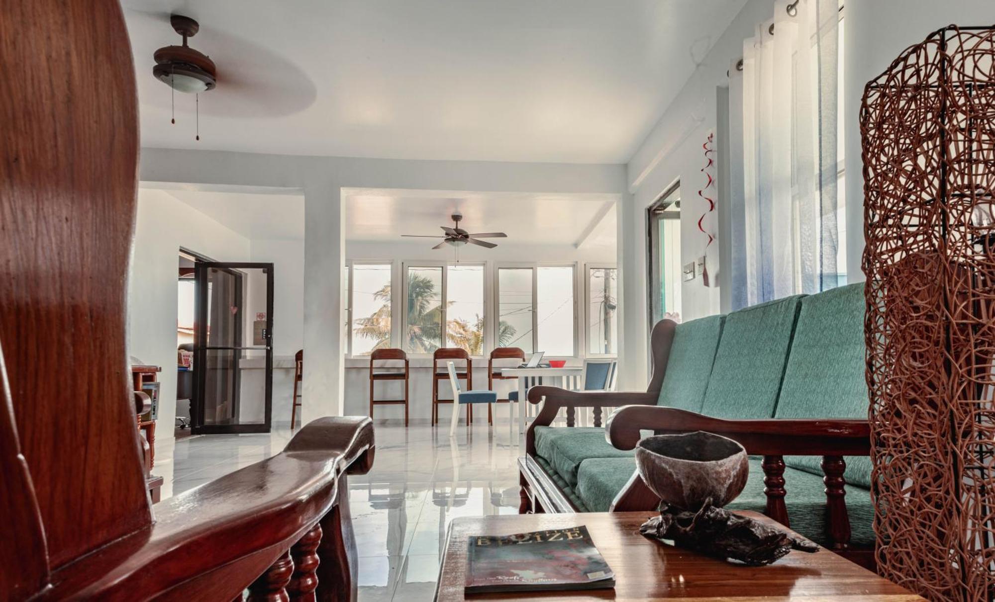Bonefish Hotel Dangriga Exterior foto